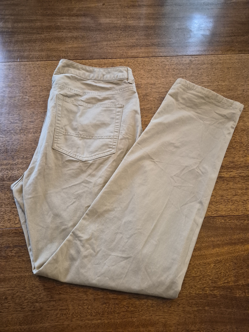 UNTUCKit Men's Khaki Straight Tan  Chinos W34xL32